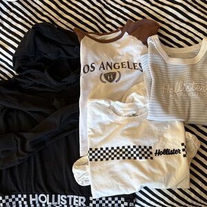 Lot of 4 Hollister White, Black & Brown Graphic Tee Bundle size M